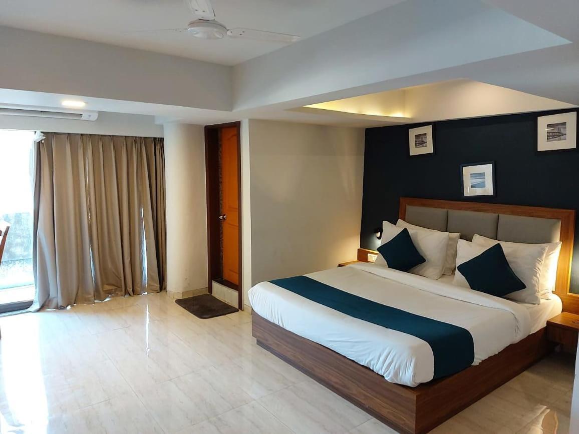 Hotel Palm Beach Pride Navi Mumbai Exterior photo
